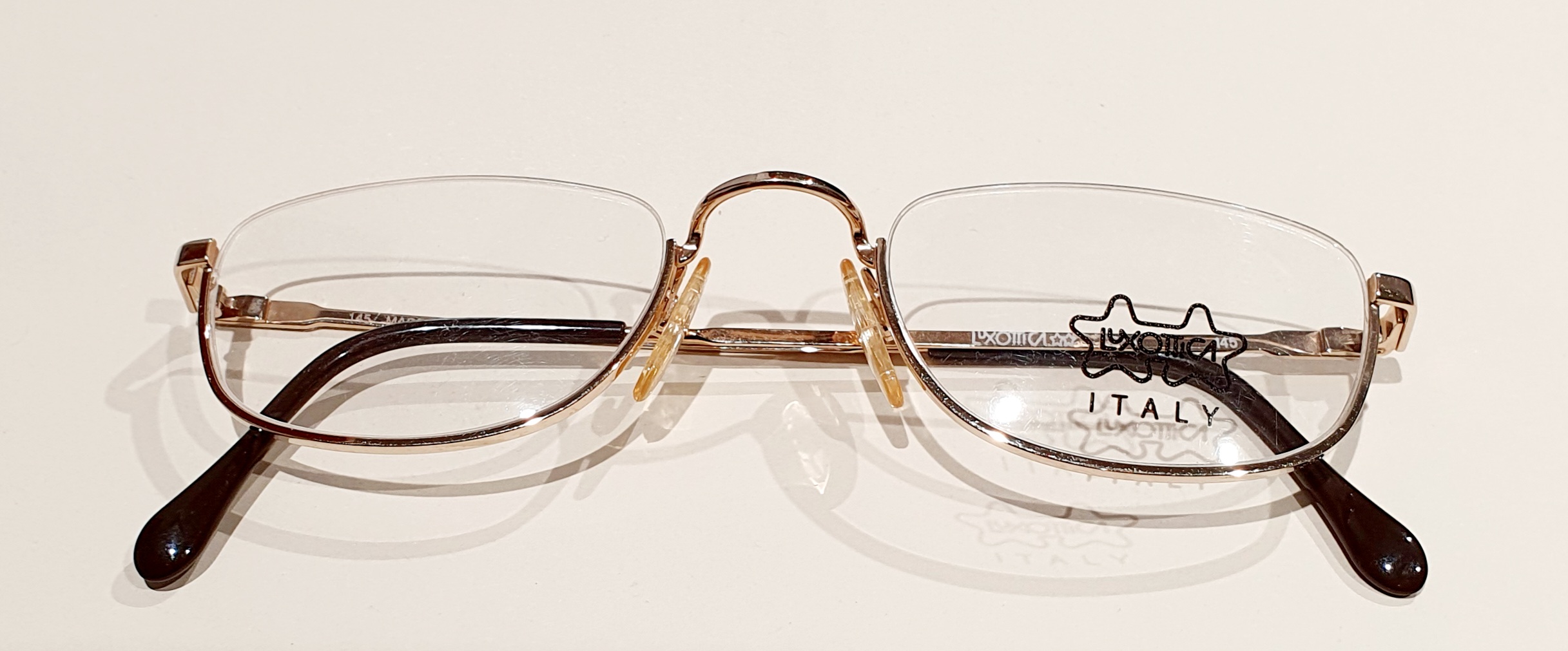 20251118_122626 Luxottica Halbbrille Nylor gold, 90er