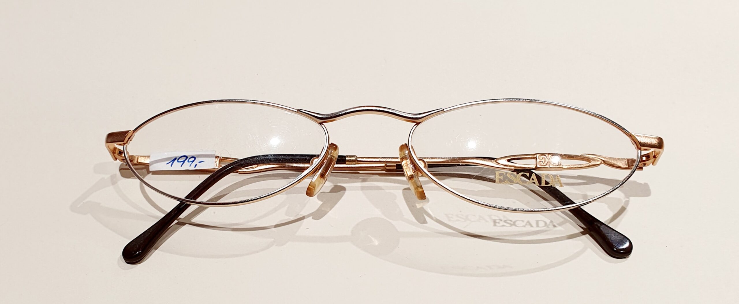 20251118_123434 Escada Halbbrille, bicolor