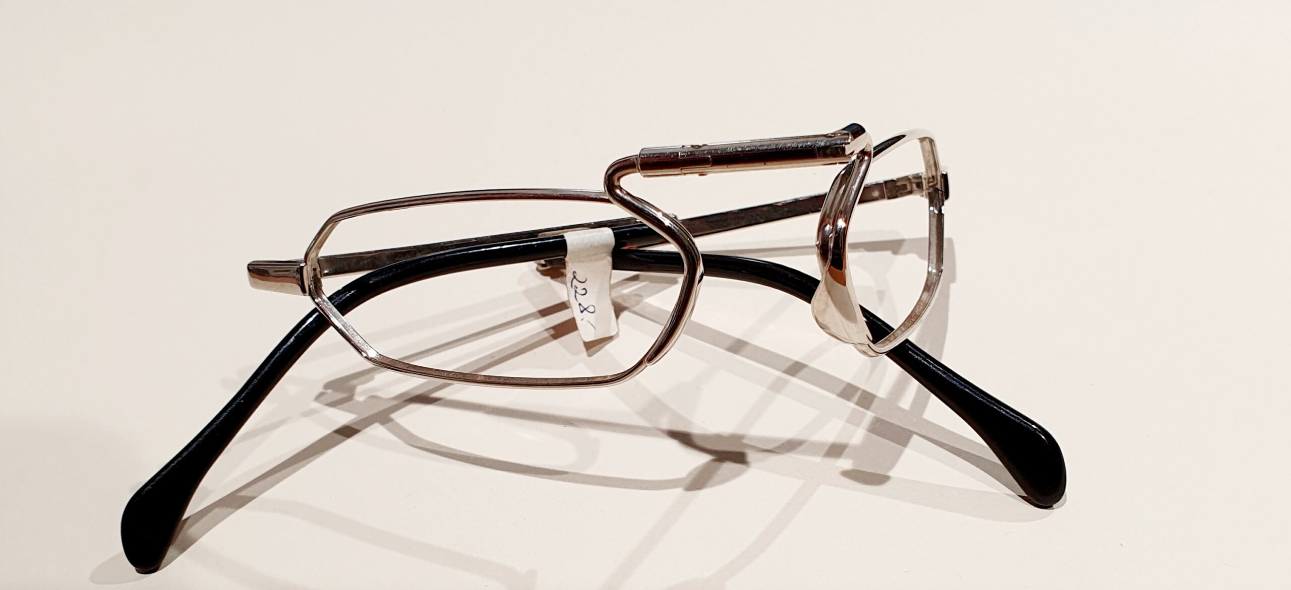 20251118_143706 Rodenstock Klapphalbbrille 80er