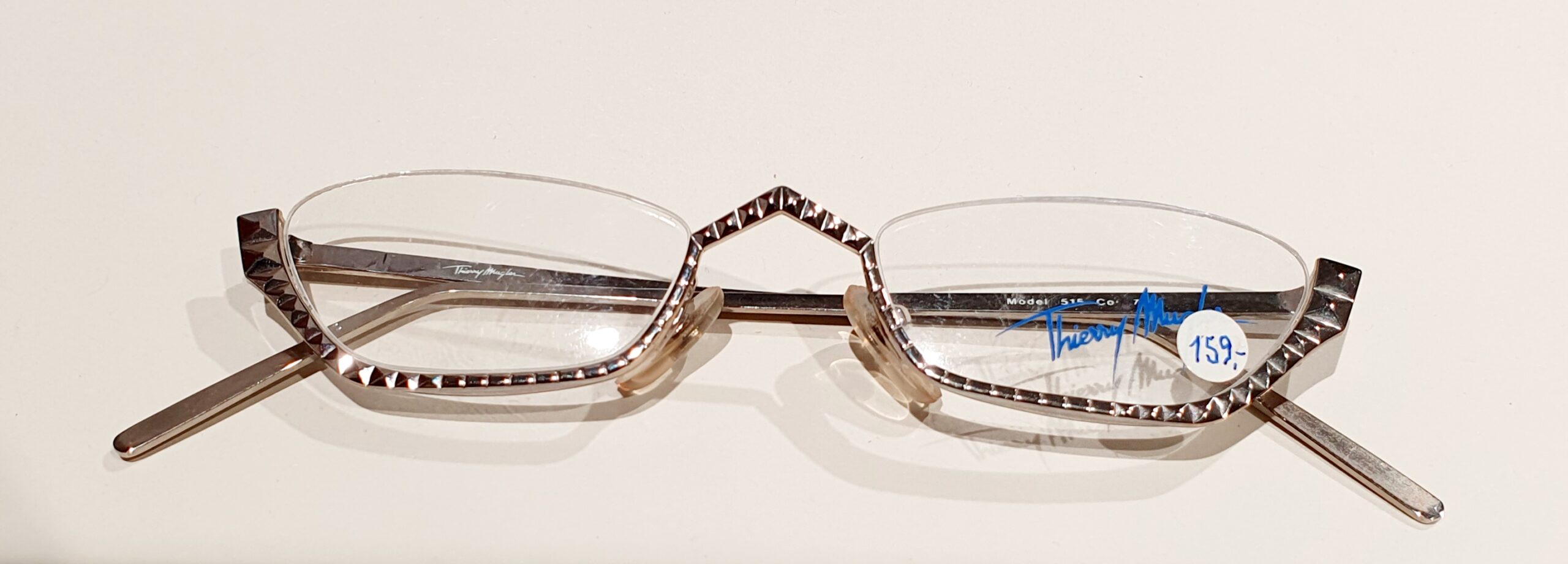 20251118_144113 Therry Mugler Halbbrille 90er